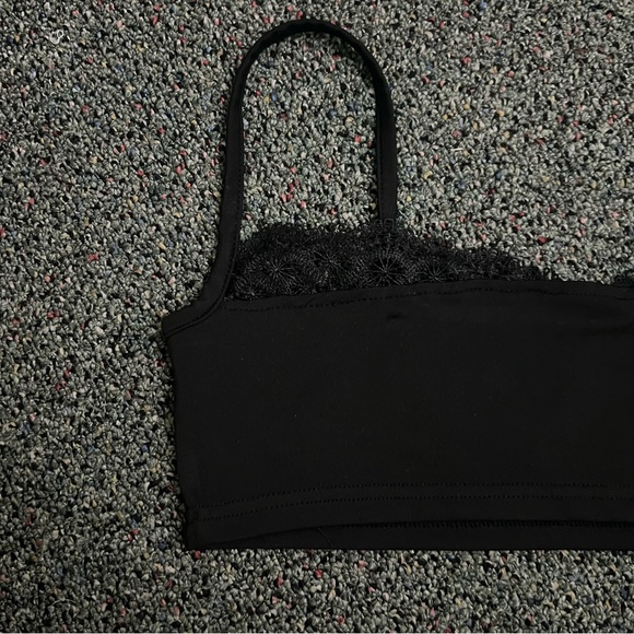 SHEIN Black Bra Basic Bralette Lace Peak-A-Boo Trim Top Shirt Adjustable Strap - Picture 4 of 15